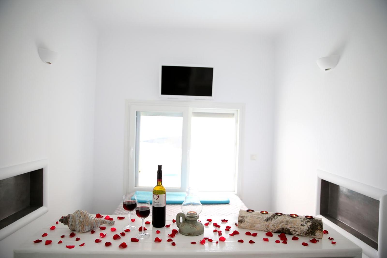 Fira Deep Blue Suites Esterno foto